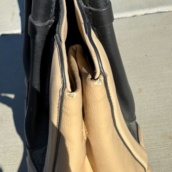 Pour La Victoire PLV BUTLER stingray embossed black nude leather tote purse - Picture 7 of 8